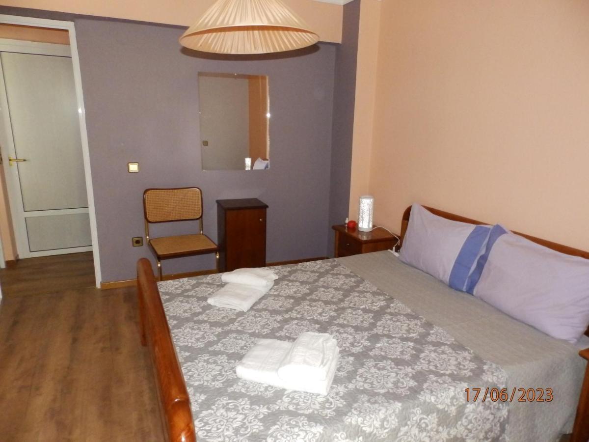 Muses Apartments Eretria  Bagian luar foto